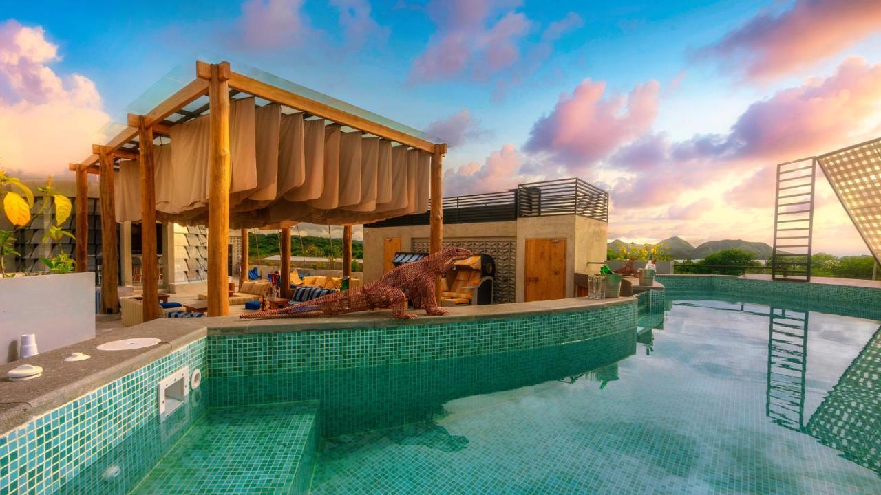 Loccal Collection Hotel Komodo Labuan Bajo Buitenkant foto