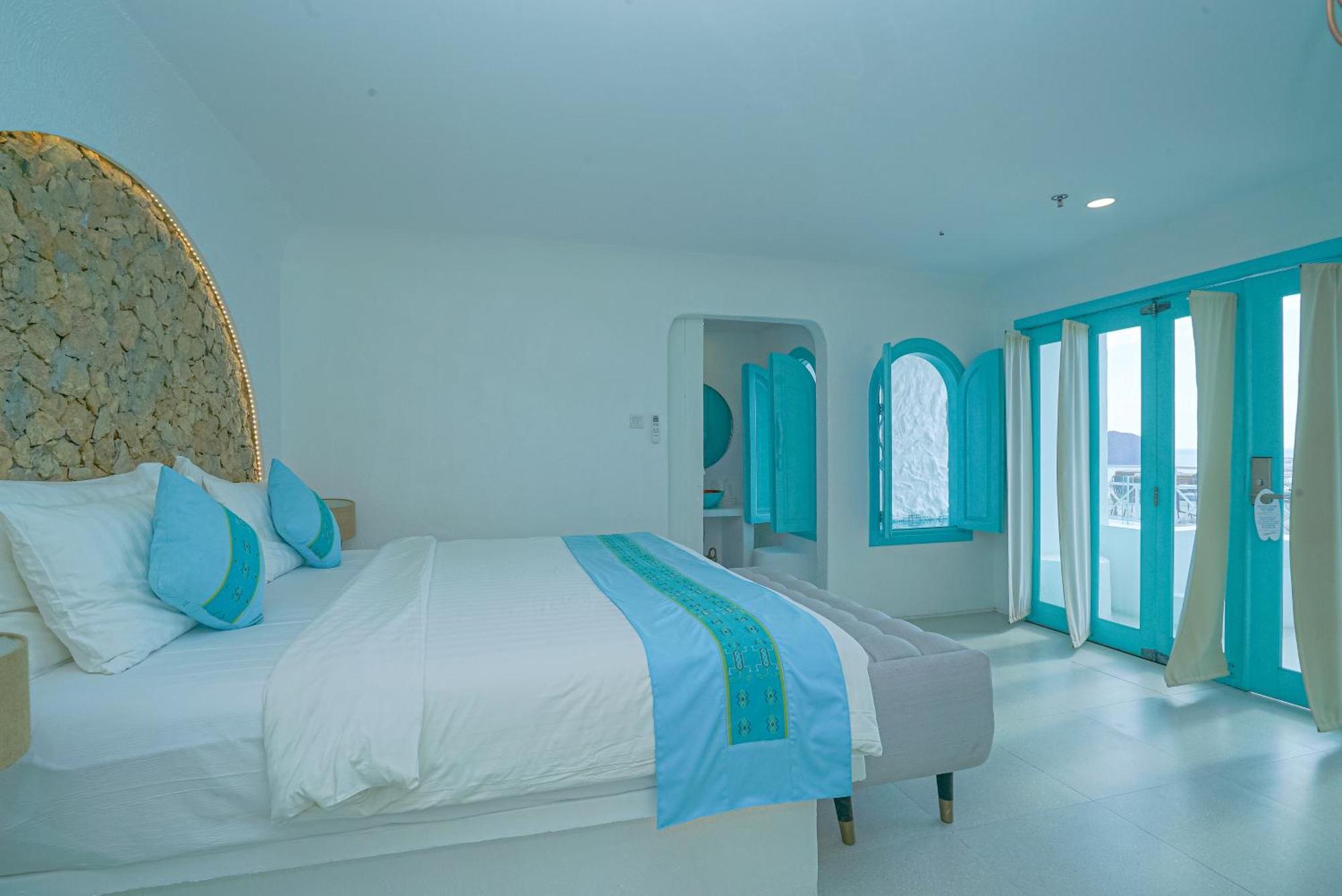 Loccal Collection Hotel Komodo Labuan Bajo Buitenkant foto